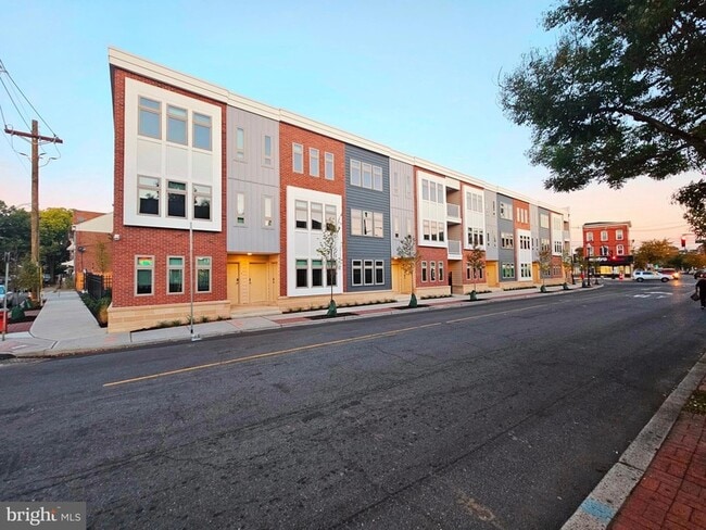 property at 200 Hamilton Ave