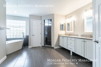 2136 Brighton Bay Trail W in Jacksonville, FL - Building Photo - Building Photo