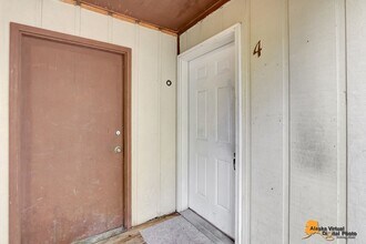 12636 Silver Fox Ln in Anchorage, AK - Building Photo - Building Photo