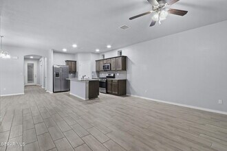 12257 Desert Vista Ave in El Paso, TX - Building Photo - Building Photo