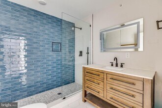 1535 N 6th St in Philadelphia, PA - Foto de edificio - Building Photo