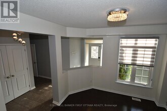 413 Blackleaf Dr in Ottawa, ON - Building Photo - Building Photo