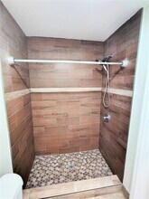 845 S Highland Dr in Hollywood, FL - Building Photo - Building Photo