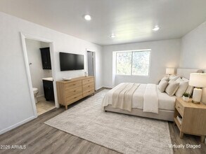 1016 E Osborn Rd in Phoenix, AZ - Building Photo - Building Photo