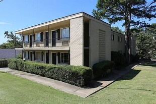 5101 H St in Little Rock, AR - Building Photo