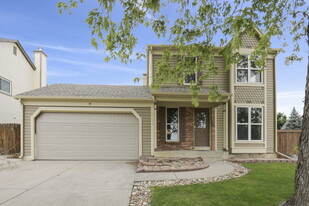 10295 Quail St in Westminster, CO - Building Photo