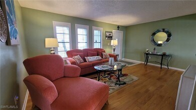 1126 SE 13th Terrace in Cape Coral, FL - Building Photo - Building Photo