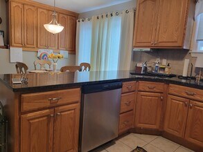 2 Thistle Rd in Saugus, MA - Building Photo - Building Photo