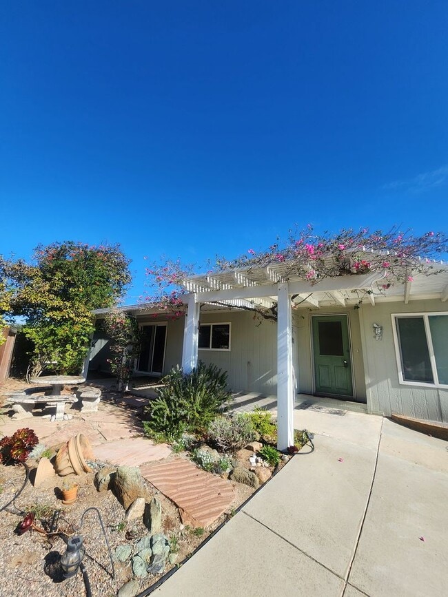 property at 260 Olivos Ln