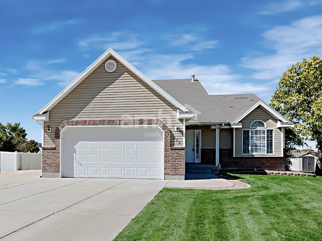 property at 4833 S 3575 W