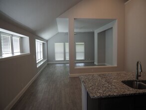 845 Daisy Cor Dr in Aubrey, TX - Building Photo - Building Photo