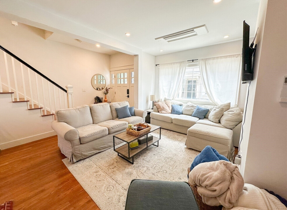110 Sudbury St, Unit 3 in Boston, MA - Building Photo