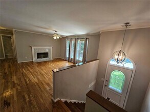 1919 Bonaventure Way in Marietta, GA - Building Photo - Building Photo