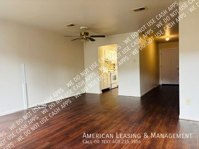 4675 Collier St in Beaumont, TX - Building Photo - Building Photo