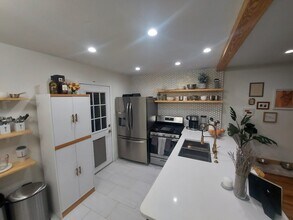 1850 Portsmouth St in Houston, TX - Building Photo - Building Photo