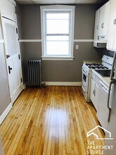 3932 N Keeler Ave, Unit 3C in Chicago, IL - Building Photo - Building Photo