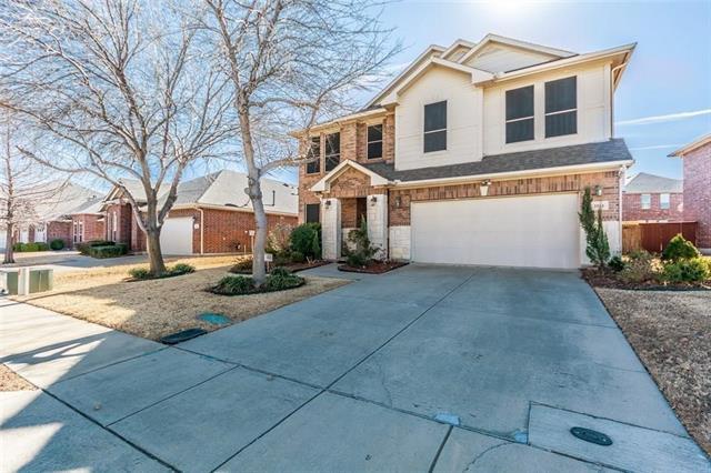 2824 Cameron Bay Dr in Lewisville, TX - Building Photo