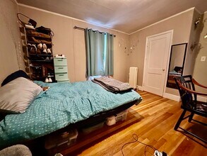 102 Bennett St, Unit 2 in Boston, MA - Building Photo - Building Photo
