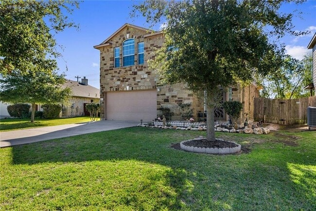 14221 Willow Tank Dr in Austin, TX - Building Photo - Building Photo