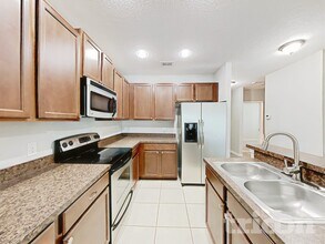 2754 Painted Rock St in Kissimmee, FL - Building Photo - Building Photo