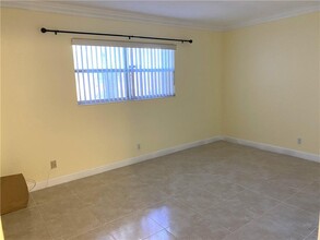 600 SE 2nd Ave, Unit K4 in Deerfield Beach, FL - Building Photo - Building Photo