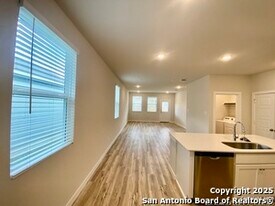 4323 Clarisse St in Canyon Lake, TX - Building Photo