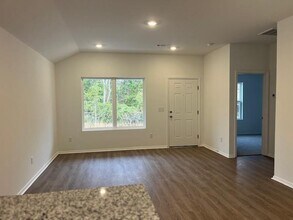 3126 S Byu Aly in Fayetteville, AR - Foto de edificio - Building Photo