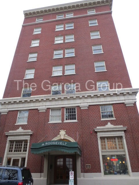 1005 SW Park Ave-Unit -806 in Portland, OR - Foto de edificio