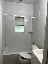172 N Galt Ave, Unit #2 in Louisville, KY - Building Photo - Building Photo