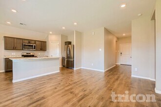 3612 Skelton St in Denton, TX - Foto de edificio - Building Photo