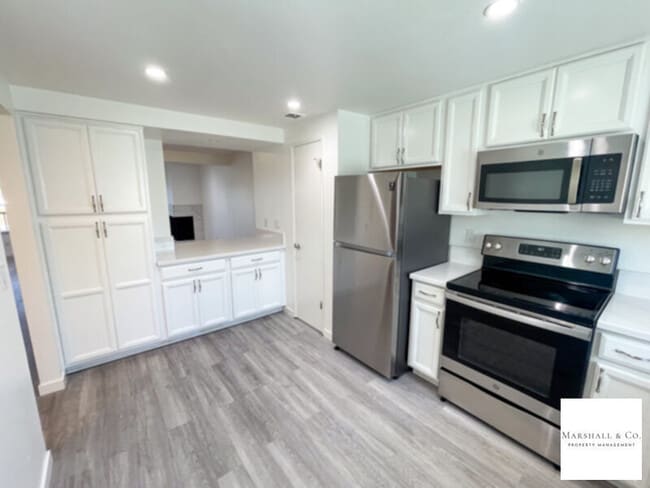 13 Park Crest Ct in Novato, CA - Building Photo - Building Photo