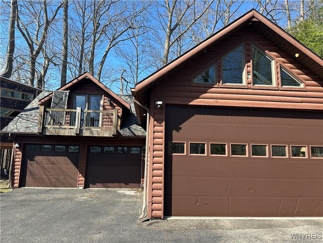 3752 Hampton Brook Dr in Hamburg, NY - Building Photo - Building Photo