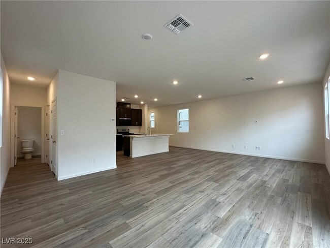 9613 Hinson St in Las Vegas, NV - Building Photo - Building Photo