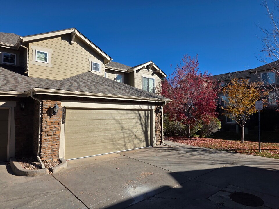 7514 S Quatar Way in Aurora, CO - Foto de edificio