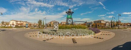 1015 Mariners Cove in Lathrop, CA - Building Photo - Building Photo