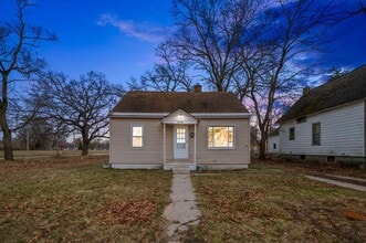 2016 Reynolds St in Muskegon Heights, MI - Building Photo - Building Photo