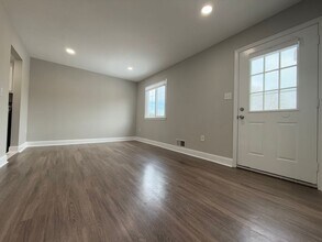 2819 Banks Ct in Dumfries, VA - Building Photo - Building Photo