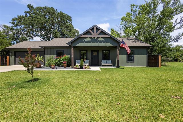property at 114 Garrett Ln