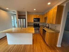486 Revere St, Unit 5 in Revere, MA - Building Photo - Building Photo