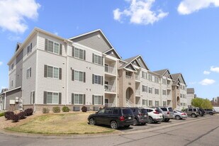 15700 E Jamison Dr in Englewood, CO - Building Photo