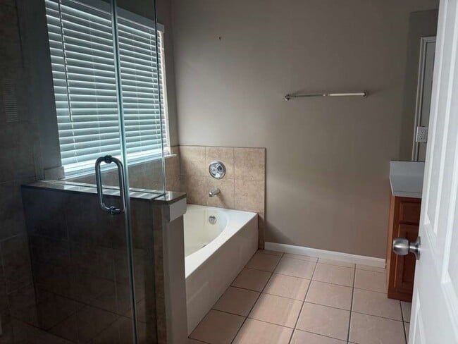 property at 6055 Yorkglen Manor Ln