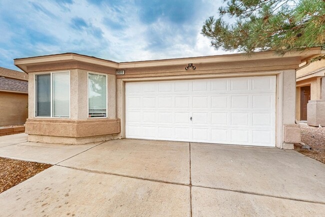 9000 Violet Orchid Tr SW in Albuquerque, NM - Building Photo - Building Photo