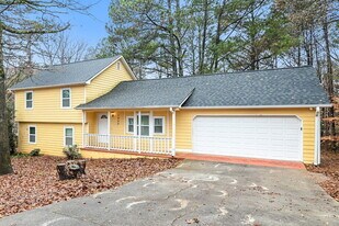 1450 Moriah Trce in Auburn, GA - Building Photo