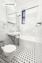 321 Columbus Ave in New York, NY - Building Photo - Building Photo