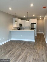 168 Haddon Ave, Unit B in Berlin Township, NJ - Building Photo
