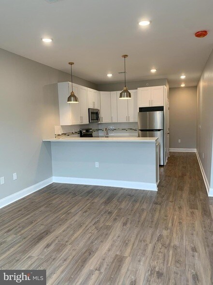 168 Haddon Ave, Unit B in Berlin Township, NJ - Building Photo