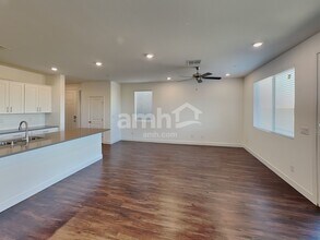 296 Yasmin Daylily Pl in Henderson, NV - Building Photo - Building Photo