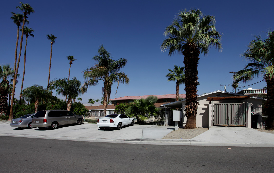 68365 Tahquitz Rd in Cathedral City, CA - Building Photo