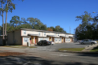 Villa Cristina in Tallahassee, FL - Foto de edificio - Building Photo