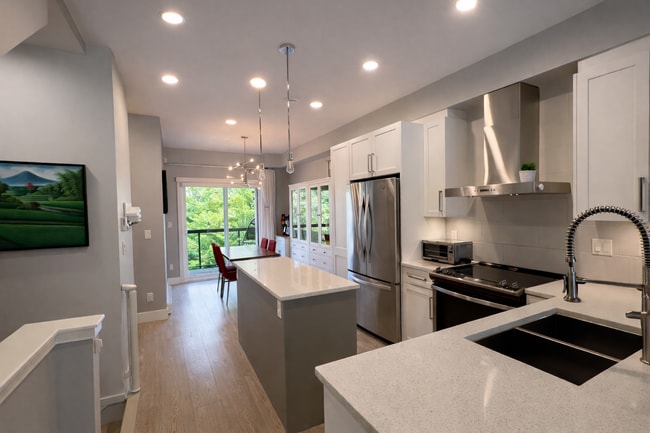 20498 82 Av in Langley, BC - Building Photo - Building Photo